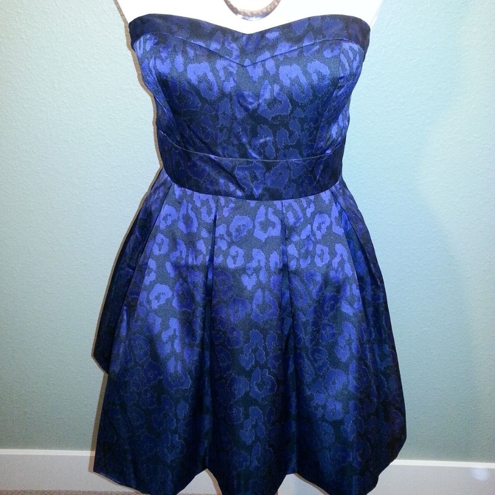 Blue/Black Short Length Tube Strapless Print Dress